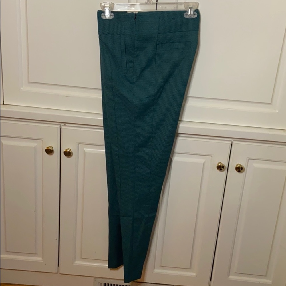 Green houndstooth trouser